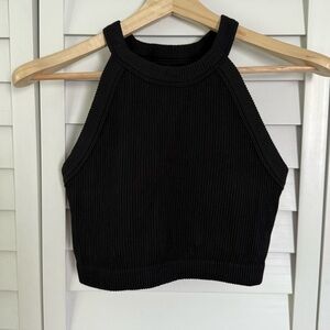 Aerie cropped tank top size large in black